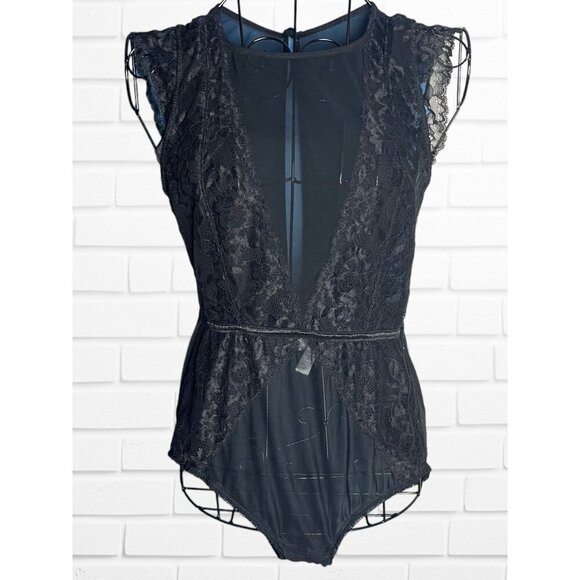 Marilyn Monroe Bodysuit Women's Size Medium Black Lace Mesh Lingerie Sleep‎ - Picture 1 of 8